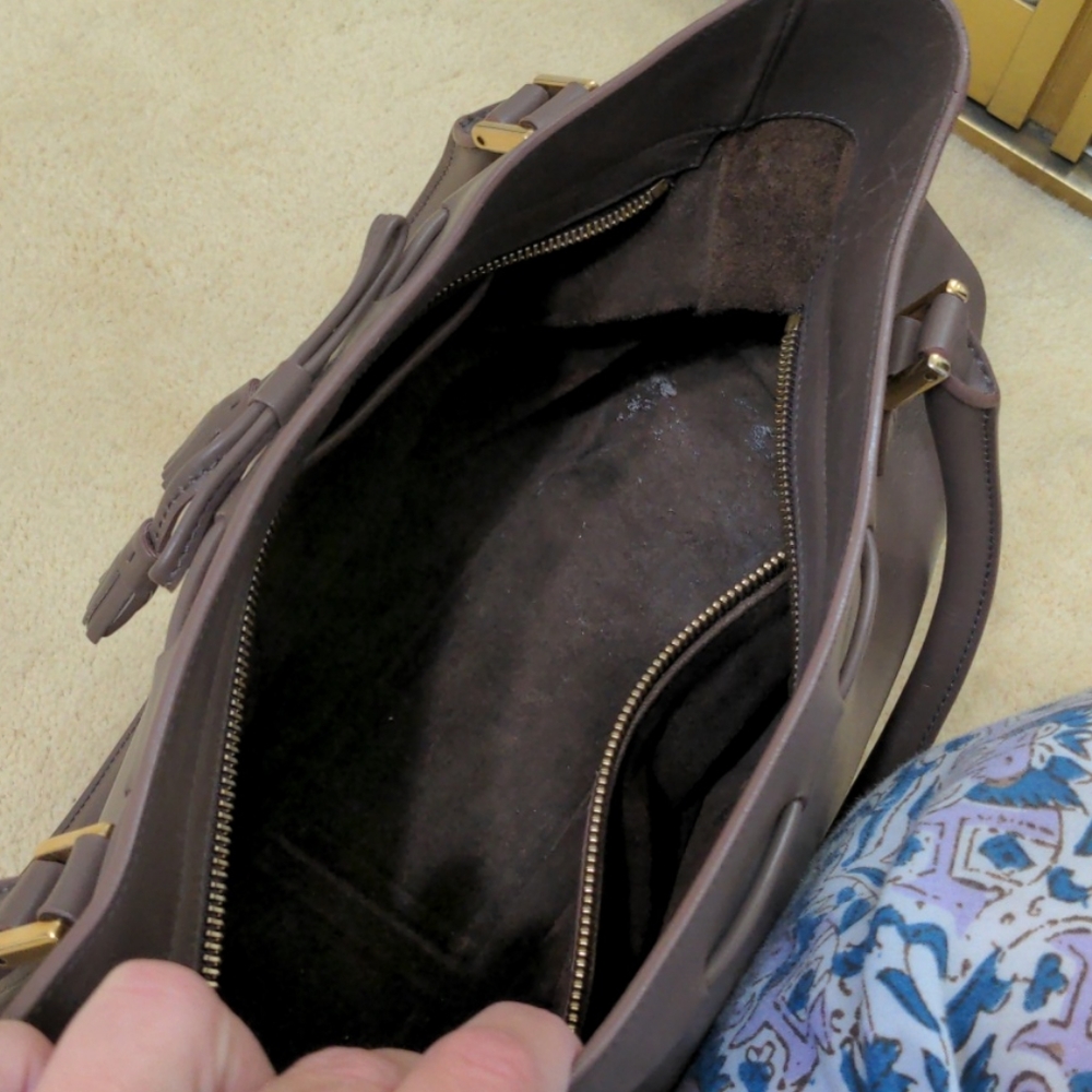 Anya Hindmarch taupe leather shoulder bag EUC - Picture 6 of 9